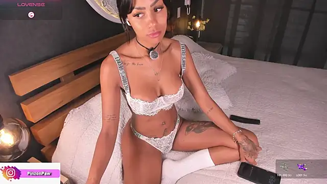 Sarajames online show from April 14, 2026, 12:00 pm