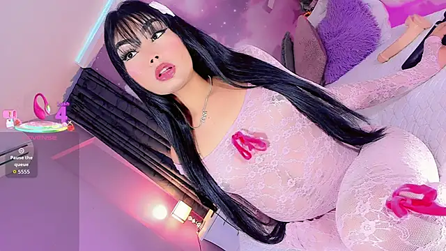 LanaOrtiiz online show from October 6, 2025, 5:27 am