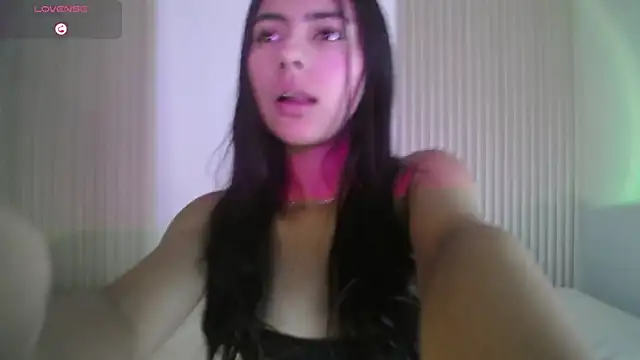 LilybethGray online show from September 17, 2025, 5:03 pm