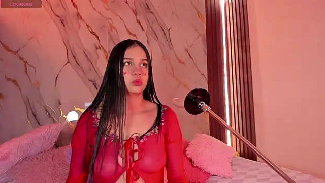 Emmiicute online show from October 11, 2025, 9:13 pm