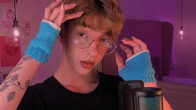 imDamiano online show from September 29, 2025, 7:51 pm