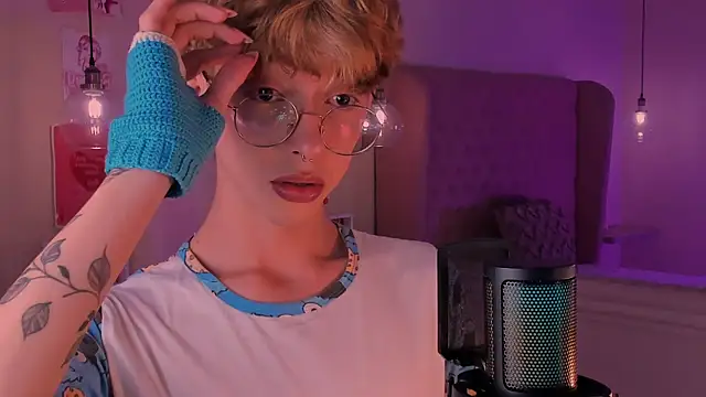 imDamiano online show from October 5, 2025, 10:18 pm