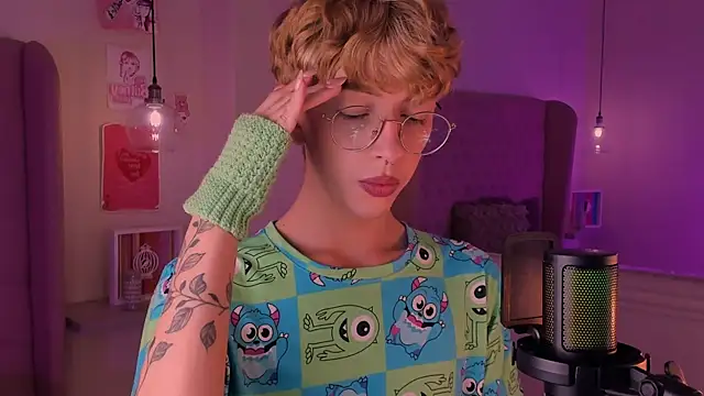 imDamiano online show from October 12, 2025, 9:47 pm