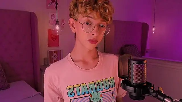 imDamiano online show from October 22, 2025, 9:47 pm