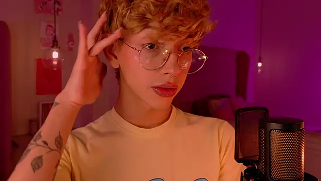 imDamiano online show from October 31, 2025, 9:27 pm