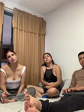 miaftmax online show from February 18, 2026, 7:10 pm