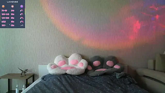 Snapshot of eskatmi chatting on October 19, 2025, 1:06 am eskatmi online show from October 19, 2025, 1:06 am