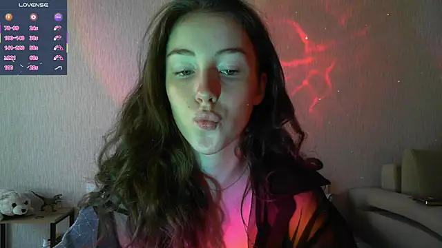 Snapshot of eskatmi chatting on October 20, 2025, 1:17 am eskatmi online show from October 20, 2025, 1:17 am