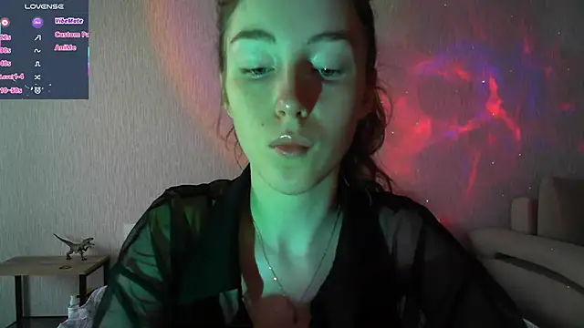 Snapshot of eskatmi chatting on October 21, 2025, 1:39 am eskatmi online show from October 21, 2025, 1:39 am