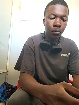 sweetdickboy2 online show from March 26, 2026, 7:25 am