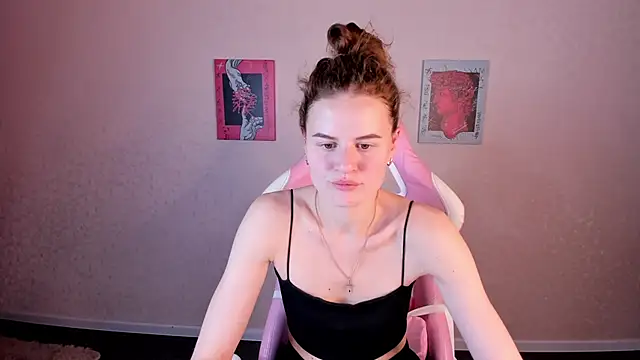 Wanda Gomez online show from October 9, 2025, 3:10 pm