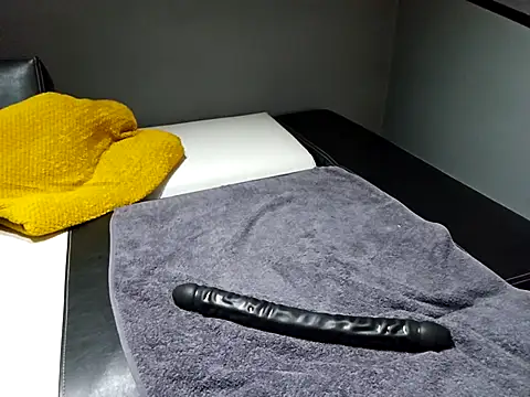 Snapshot of slavic_boy_39 chatting on October 6, 2025, 10:40 pm slavic boy 39 online show from October 6, 2025, 10:40 pm