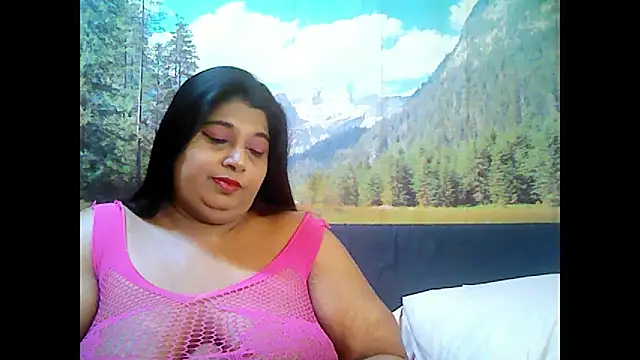 indianhoney694u online show from September 23, 2025, 5:21 am