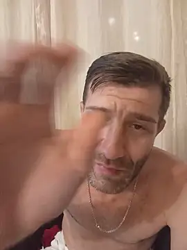 Snapshot of Alexdaniel89 chatting on June 20, 2026, 9:50 pm Alexdaniel89 online show from June 20, 2026, 9:50 pm