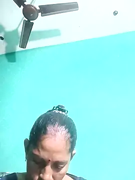 Suhana pandit online show from September 26, 2025, 10:14 pm