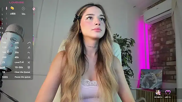 Blessed Molly online show from September 28, 2025, 7:03 am