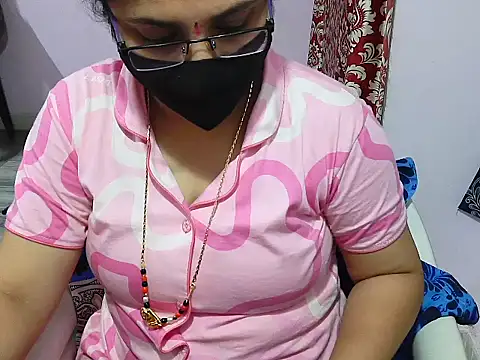 jannu6482 online show from October 27, 2025, 2:32 pm