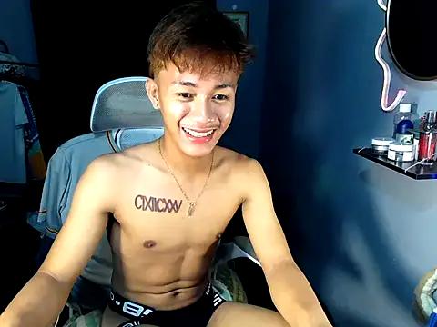 naughtyboyloy 0 online show from May 24, 2026, 5:07 pm