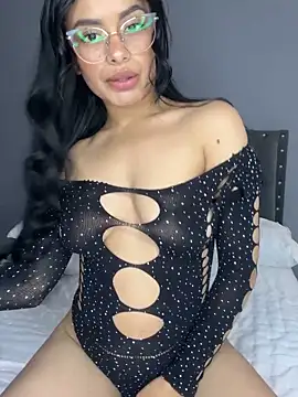 Snapshot of Melissa_coch chatting on April 17, 2026, 4:21 pm Melissa coch online show from April 17, 2026, 4:21 pm
