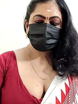 Snapshot of Sweetie_swetha37 chatting on February 11, 2026, 6:24 pm Sweetie swetha37 online show from February 11, 2026, 6:24 pm