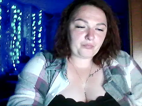 AngelQSky online show from May 22, 2026, 9:09 pm