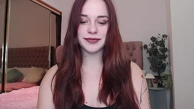 Little melodyy online show from October 19, 2025, 9:48 pm