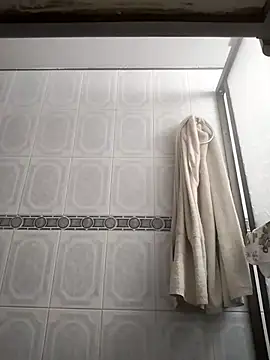 Crystal Star  online show from November 29, 2025, 1:47 pm