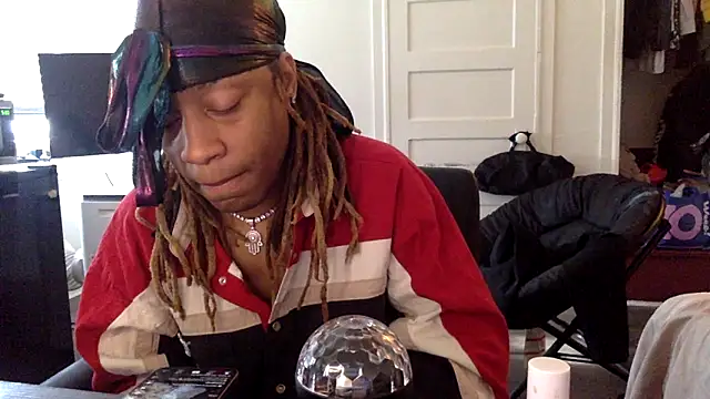 Snapshot of Diodre_Benyoon chatting on February 5, 2026, 4:44 pm Diodre Benyoon online show from February 5, 2026, 4:44 pm