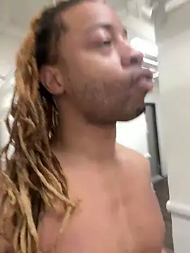 Snapshot of Diodre_Benyoon chatting on March 16, 2026, 3:05 pm Diodre Benyoon online show from March 16, 2026, 3:05 pm