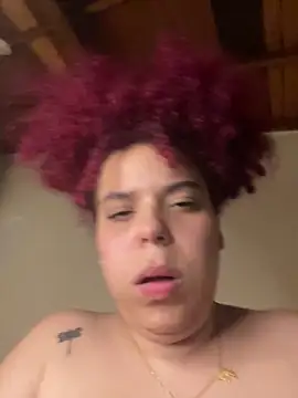 Snapshot of Enyagleam_ chatting on October 18, 2025, 3:09 am Enyagleam online show from October 18, 2025, 3:09 am