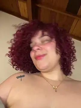 Snapshot of Enyagleam_ chatting on October 21, 2025, 2:56 am Enyagleam online show from October 21, 2025, 2:56 am