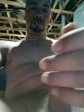 Snapshot of lakiste69-35 chatting on February 21, 2026, 12:33 am lakiste69-35 online show from February 21, 2026, 12:33 am