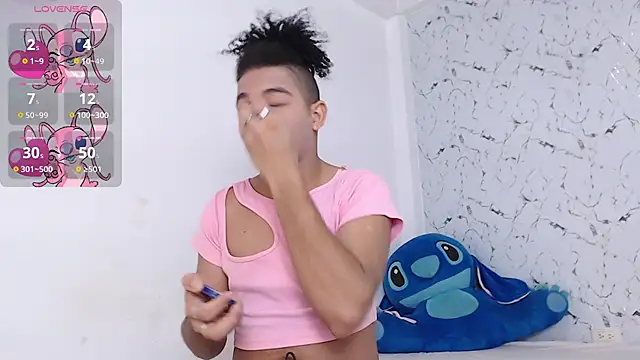 Twink angel3 online show from September 12, 2025, 12:27 pm