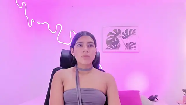 Cherrydollxx online show from November 2, 2025, 11:34 am