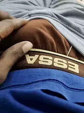 slim-uncut online show from October 22, 2025, 5:13 pm