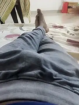 slim-uncut online show from October 23, 2025, 5:01 pm