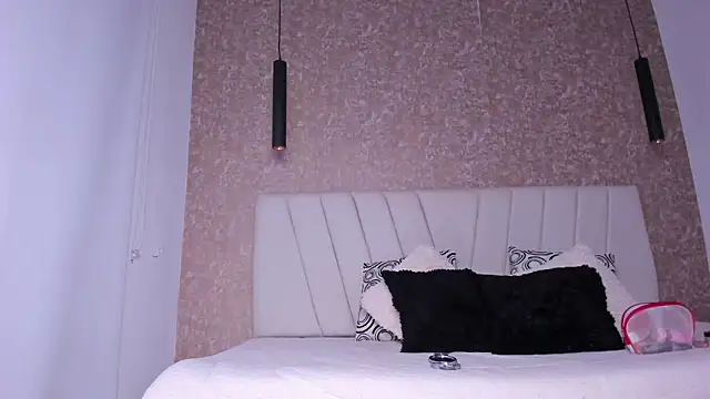 Snapshot of Amaranta_carey chatting on March 26, 2026, 11:43 pm Amaranta carey online show from March 26, 2026, 11:43 pm