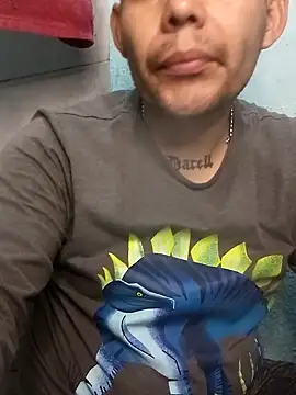 Snapshot of fboycdjuaez chatting on October 21, 2025, 1:28 am fboycdjuaez online show from October 21, 2025, 1:28 am