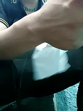 Snapshot of fboycdjuaez chatting on February 28, 2026, 4:30 pm fboycdjuaez online show from February 28, 2026, 4:30 pm