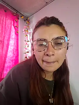 Snapshot of Natalykaty chatting on April 21, 2026, 9:50 pm Natalykaty online show from April 21, 2026, 9:50 pm