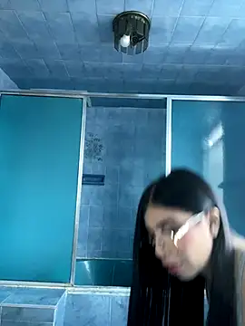 Maddy Piink online show from September 25, 2025, 10:24 pm