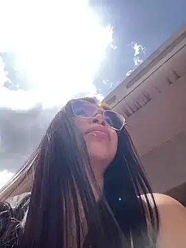 Snapshot of Maddy_Piink chatting on February 5, 2026, 4:55 pm Maddy Piink online show from February 5, 2026, 4:55 pm