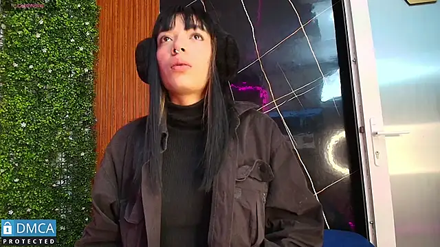 stepha   online show from September 26, 2025, 11:03 am