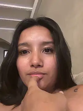 HannahMontgomery online show from October 19, 2025, 1:28 am