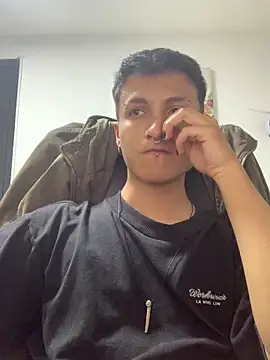 Milan Bach online show from March 31, 2026, 5:52 am