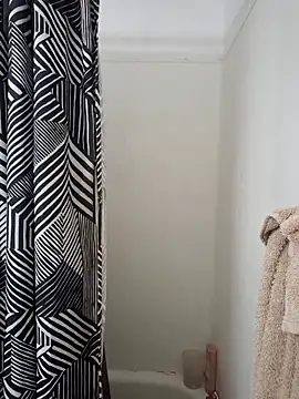 realdeep559 online show from October 25, 2025, 8:22 am