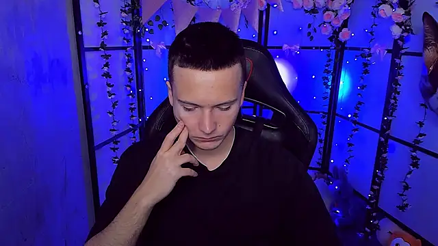 ZackNeal online show from September 10, 2025, 5:18 am
