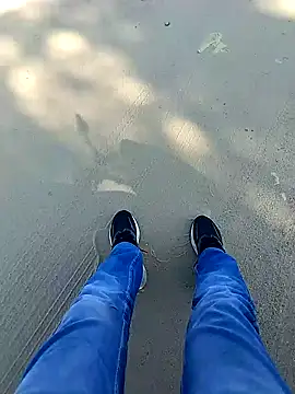 Desiandaj online show from December 17, 2025, 8:31 am