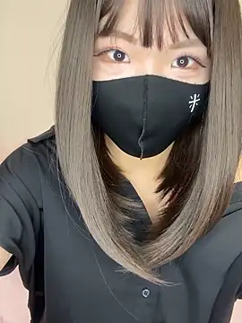 reina 00121 online show from October 20, 2025, 12:33 am