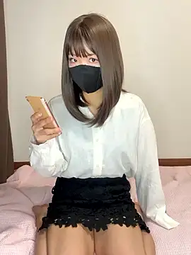 reina 00121 online show from October 31, 2025, 12:22 am